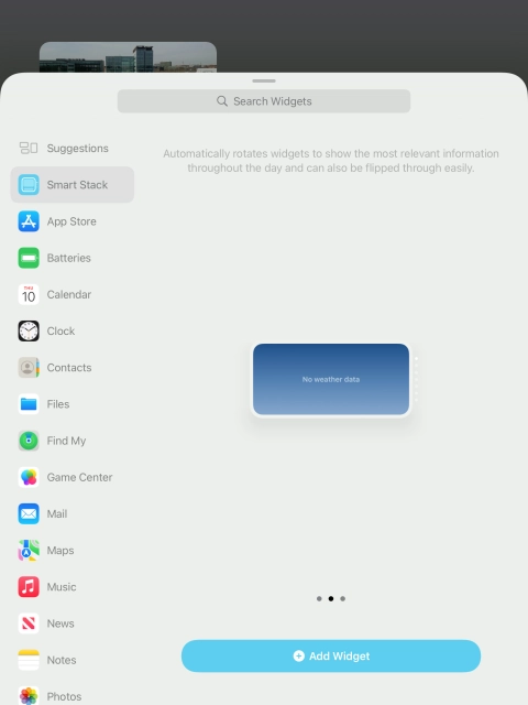 Slide your finger right or left on the screen to select the required widget size. Slide your finger right or left on the screen to select the required widget size.