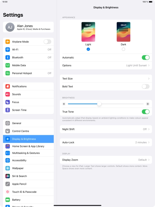 If you turn on the function, press Options and follow the instructions on the screen to select the required period of time for Dark Mode. If you turn on the function, press Options and follow the instructions on the screen to select the required period of time for Dark Mode.
