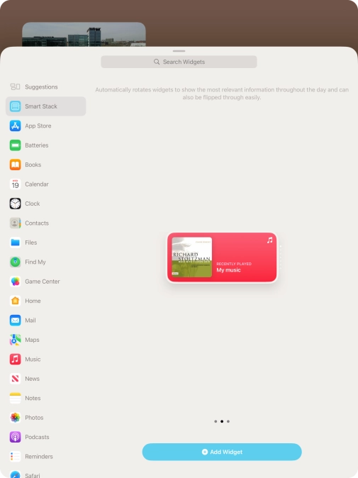 Slide your finger right or left on the screen to select the required widget size. Slide your finger right or left on the screen to select the required widget size.