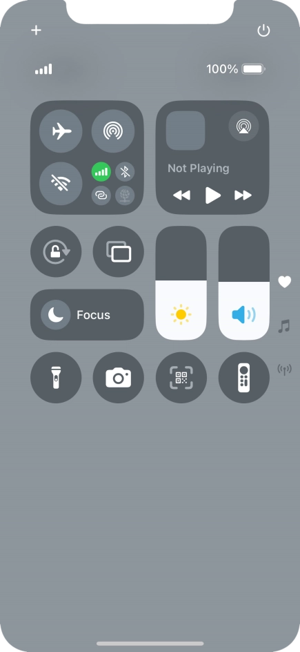 Press the flight mode icon to turn the function on or off. Press the flight mode icon to turn the function on or off.
