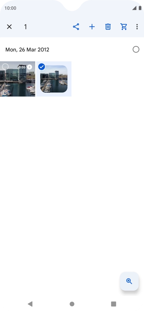 Press the required pictures or video clips. Press the required pictures or video clips.