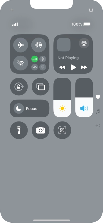 Press the flight mode icon to turn the function on or off. Press the flight mode icon to turn the function on or off.