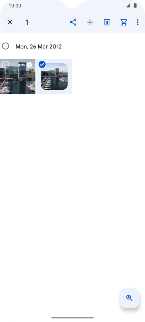 Press the required pictures or video clips. Press the required pictures or video clips.