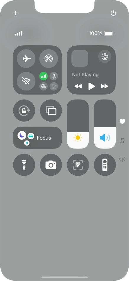 Press the flight mode icon to turn the function on or off. Press the flight mode icon to turn the function on or off.