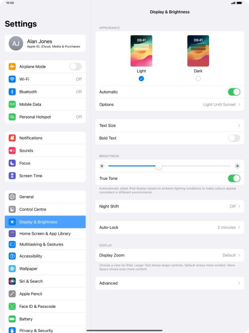 If you turn on the function, press Options and follow the instructions on the screen to select the required period of time for Dark Mode. If you turn on the function, press Options and follow the instructions on the screen to select the required period of time for Dark Mode.