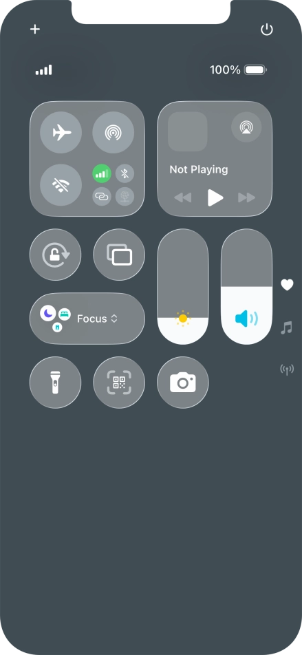 Press the flight mode icon to turn the function on or off. Press the flight mode icon to turn the function on or off.