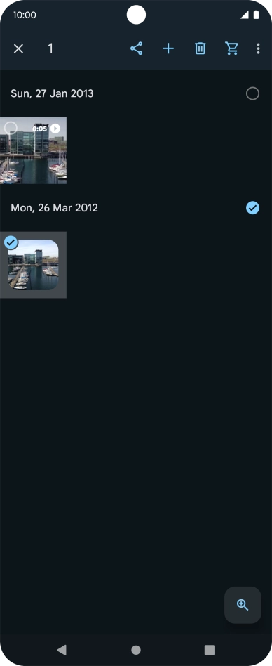 Press the required pictures or video clips. Press the required pictures or video clips.