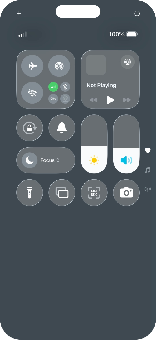 Press the flight mode icon to turn the function on or off. Press the flight mode icon to turn the function on or off.