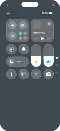 Press the flight mode icon to turn the function on or off. Press the flight mode icon to turn the function on or off.