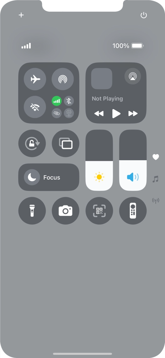 Press the flight mode icon to turn the function on or off. Press the flight mode icon to turn the function on or off.