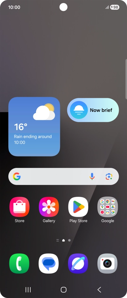 When the battery charging icon is displayed, charging is in progress. When the battery charging icon is displayed, charging is in progress.