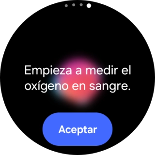 Pulsa Aceptar y espera mientra el smartwatch está midiendo la saturación de oxígeno en sangre. Pulsa Aceptar y espera mientra el smartwatch está midiendo la saturación de oxígeno en sangre.
