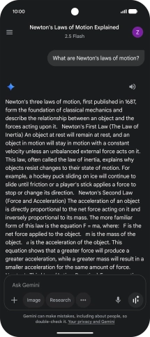 Transcription of the conversation with Gemini Live is now displayed. Transcription of the conversation with Gemini Live is now displayed.
