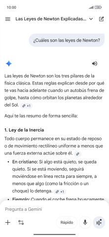 La transcripción de la conversación con Gemini Live aparece ahora en la pantalla. La transcripción de la conversación con Gemini Live aparece ahora en la pantalla.