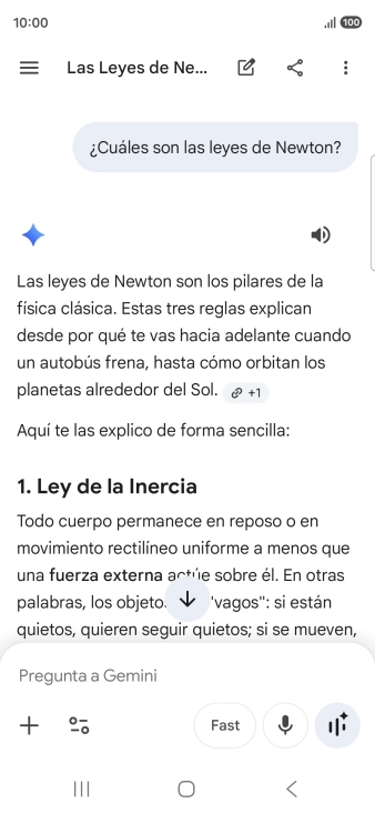 La transcripción de la conversación con Gemini Live aparece ahora en la pantalla. La transcripción de la conversación con Gemini Live aparece ahora en la pantalla.