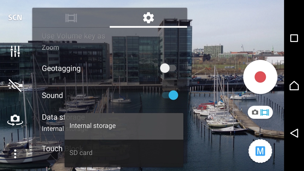 Press Internal storage to save your video clips in the phone memory. Press Internal storage to save your video clips in the phone memory.