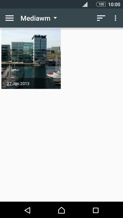 Press the required video clip. Press the required video clip.