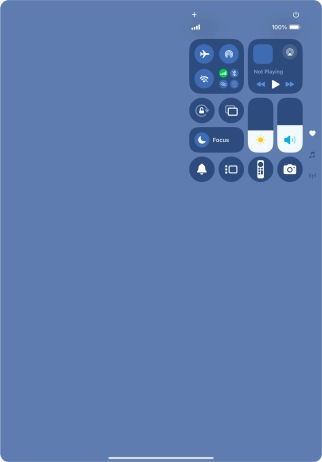 Press the flight mode icon to turn the function on or off. Press the flight mode icon to turn the function on or off.