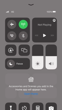 Press the flight mode icon to turn the function on or off. Press the flight mode icon to turn the function on or off.