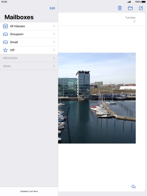 Press the required email account. Press the required email account.