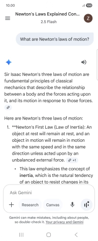 Transcription of the conversation with Gemini Live is now displayed. Transcription of the conversation with Gemini Live is now displayed.