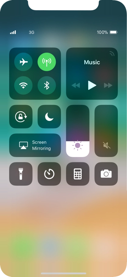 Press the flight mode icon to turn the function on or off. Press the flight mode icon to turn the function on or off.