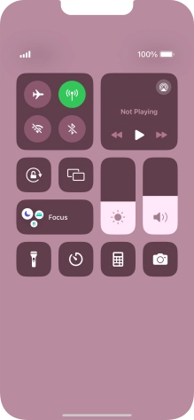 Press the flight mode icon to turn the function on or off. Press the flight mode icon to turn the function on or off.