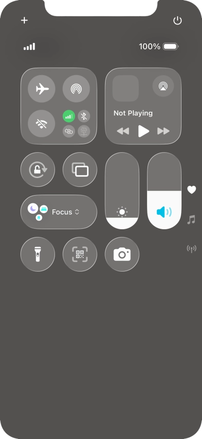 Press the flight mode icon to turn the function on or off. Press the flight mode icon to turn the function on or off.