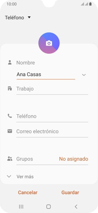 Pulsa Teléfono e introduce el número de teléfono deseado. Pulsa Teléfono e introduce el número de teléfono deseado.