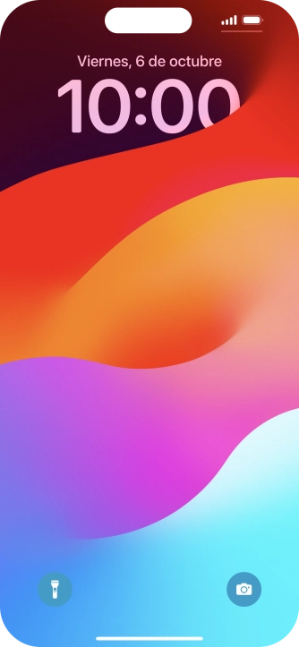 Desliza el dedo hacia arriba desde la parte inferior de la pantalla. Desliza el dedo hacia arriba desde la parte inferior de la pantalla.