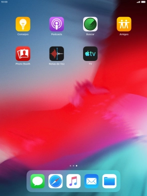Pulsa la app deseada durante unos instantes hasta que los iconos empiecen a moverse. Pulsa la app deseada durante unos instantes hasta que los iconos empiecen a moverse.