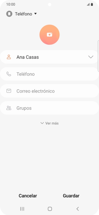 Pulsa Teléfono e introduce el número de teléfono deseado. Pulsa Teléfono e introduce el número de teléfono deseado.