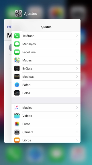 Arrastra la aplicación deseada hacia arriba para cerrarla. Arrastra la aplicación deseada hacia arriba para cerrarla.