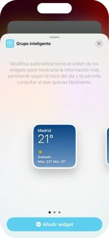 Desliza el dedo hacia la derecha o hacia la izquierda por la pantalla para seleccionar el tamaño de widget deseado. Desliza el dedo hacia la derecha o hacia la izquierda por la pantalla para seleccionar el tamaño de widget deseado.
