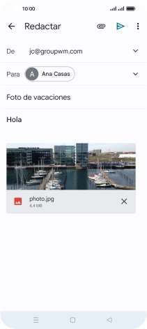 Pulsa el icono de envío cuando termines de escribir el correo electrónico. Pulsa el icono de envío cuando termines de escribir el correo electrónico.