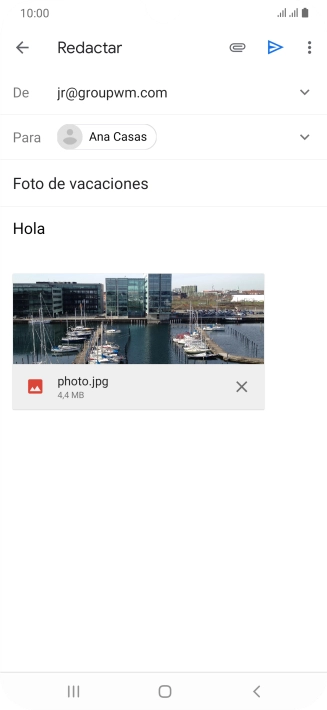 Pulsa el icono de envío cuando termines de escribir el correo electrónico. Pulsa el icono de envío cuando termines de escribir el correo electrónico.