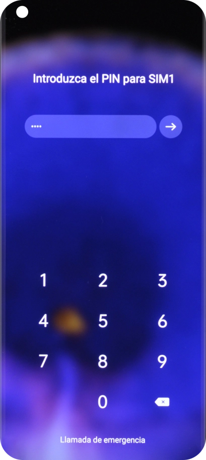 Si lo solicita el teléfono, introduce el código PIN y pulsa la flecha hacia la derecha. Si lo solicita el teléfono, introduce el código PIN y pulsa la flecha hacia la derecha.