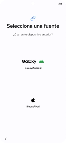 Pulsa el ajuste deseado y sigue las instrucciones de la pantalla para transferir el contenido del otro teléfono. Pulsa el ajuste deseado y sigue las instrucciones de la pantalla para transferir el contenido del otro teléfono.