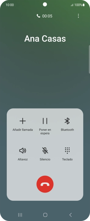 Pulsa el icono de finalizar llamada. Pulsa el icono de finalizar llamada.
