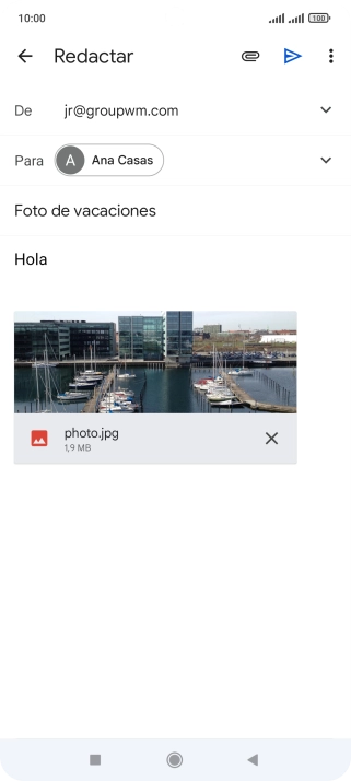Pulsa el icono de envío cuando termines de escribir el correo electrónico. Pulsa el icono de envío cuando termines de escribir el correo electrónico.