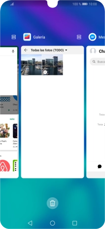 Para cerrar una sola aplicación en ejecución, desliza el dedo hacia arriba sobre la aplicación deseada. Para cerrar una sola aplicación en ejecución, desliza el dedo hacia arriba sobre la aplicación deseada.