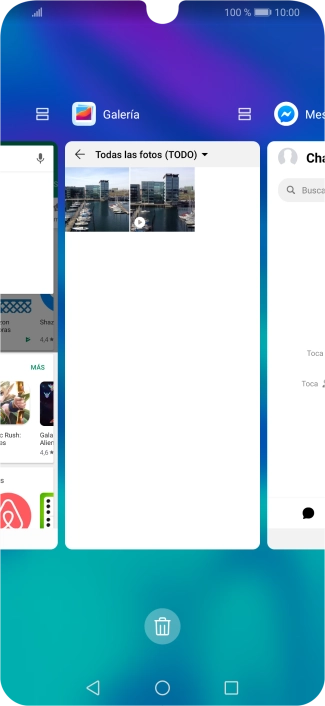 Para cerrar una sola aplicación en ejecución, desliza el dedo hacia arriba sobre la aplicación deseada. Para cerrar una sola aplicación en ejecución, desliza el dedo hacia arriba sobre la aplicación deseada.