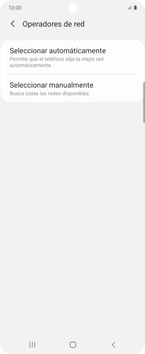Pulsa Seleccionar manualmente para desactivar la función y espera mientras el teléfono está buscando redes. Pulsa Seleccionar manualmente para desactivar la función y espera mientras el teléfono está buscando redes.