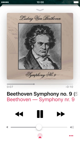 Pulsa la flecha hacia la derecha para ir al archivo de música siguiente. Pulsa la flecha hacia la derecha para ir al archivo de música siguiente.