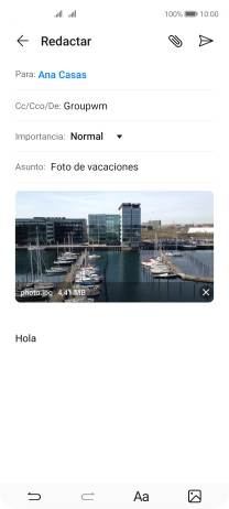 Pulsa el icono de envío cuando termines de escribir el correo electrónico. Pulsa el icono de envío cuando termines de escribir el correo electrónico.