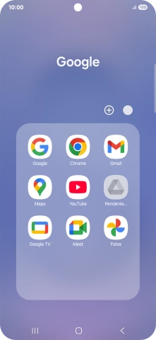 Abre YouTube y desplázate al vídeo deseado. Abre YouTube y desplázate al vídeo deseado.