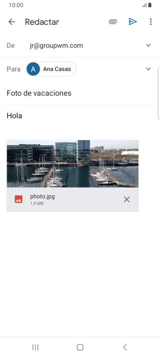 Pulsa el icono de envío cuando termines de escribir el correo electrónico. Pulsa el icono de envío cuando termines de escribir el correo electrónico.