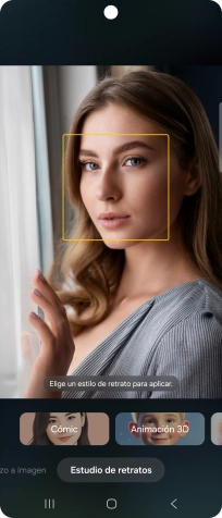 Para cambiar a diferentes estilos de los retratos, pulsa Estudio de retratos. Para cambiar a diferentes estilos de los retratos, pulsa Estudio de retratos.