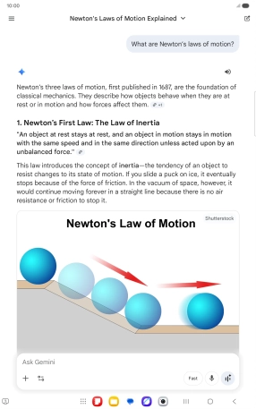 Transcription of the conversation with Gemini Live is now displayed. Transcription of the conversation with Gemini Live is now displayed.