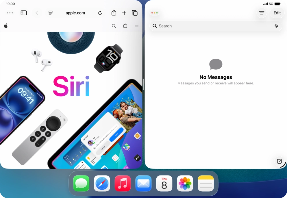 The applications are now displayed on a split screen. The applications are now displayed on a split screen.